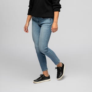 The model is 5'3" and 120 lbs. She sized up and is wearing a 27 for a more relaxed look.