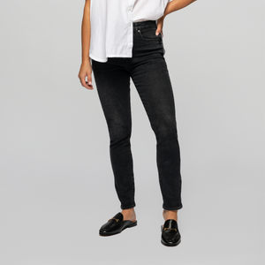 The model is 5'3" and 120 lbs. She sized up and is wearing a 27 for a more relaxed look.