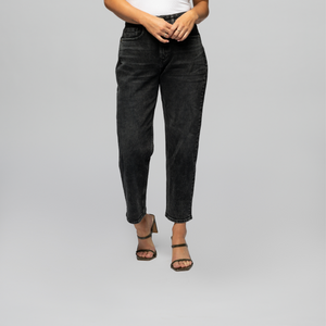 The model is 5'3" and 120 lbs. She sized up and is wearing a 27 for a more relaxed look. 