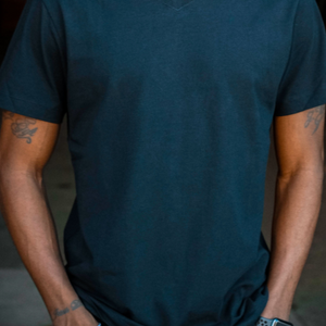 The Standard V-neck - Revtown