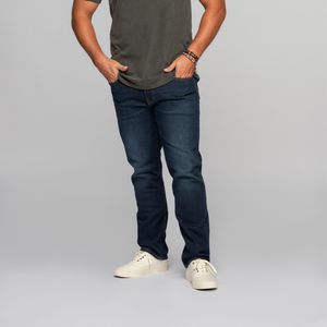 The model is 5'11" and is wearing a size 32x30.